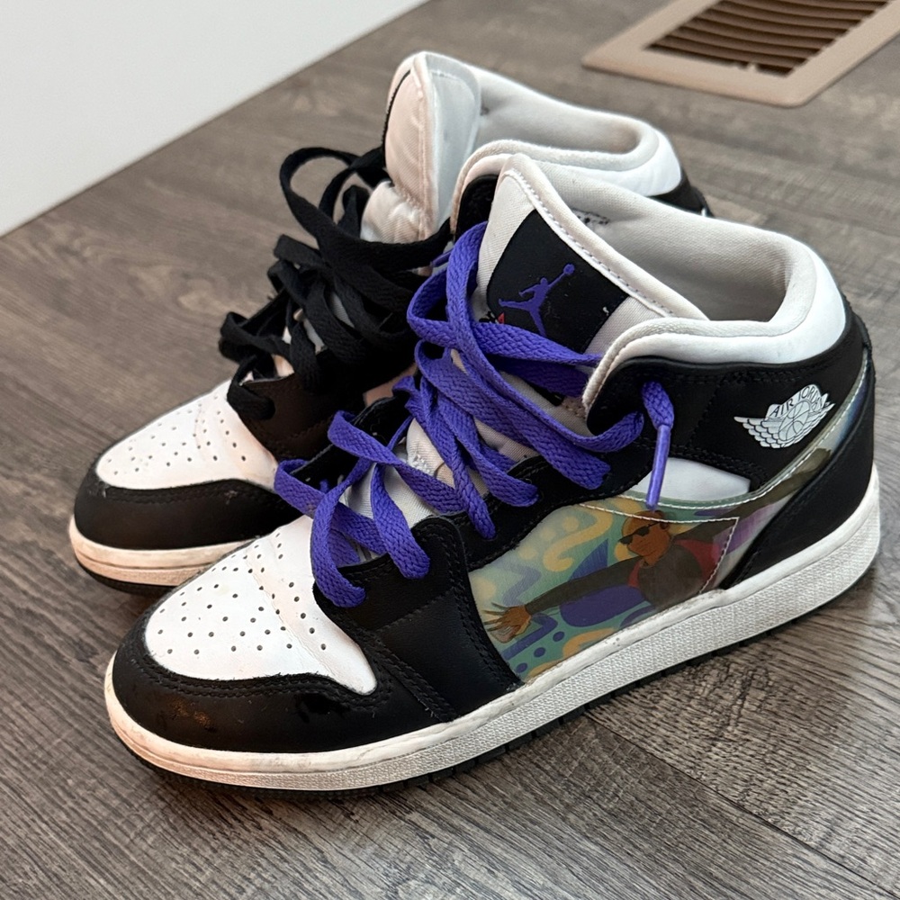 Air Jordan 1 Mid Gs Hologram Sneakers in Black, White & Purple